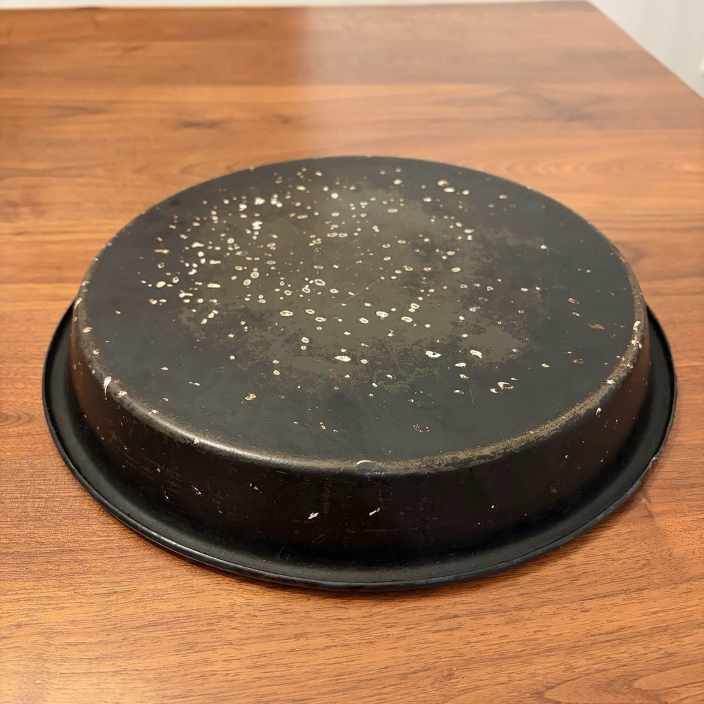 Vintage Metal Round Tray Floral Decor - Picture 5 of 7